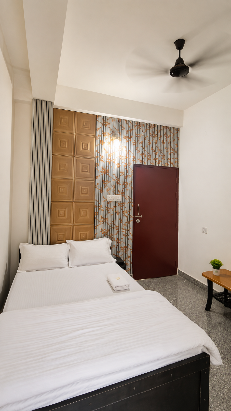room 106 non ac